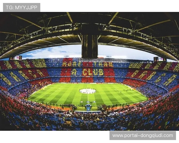 皇马伯纳乌球场展出巨型Tifo 向传奇巴斯克斯致敬 皇马伯纳乌球场展出巨型Tifo 向传奇巴斯克斯致敬