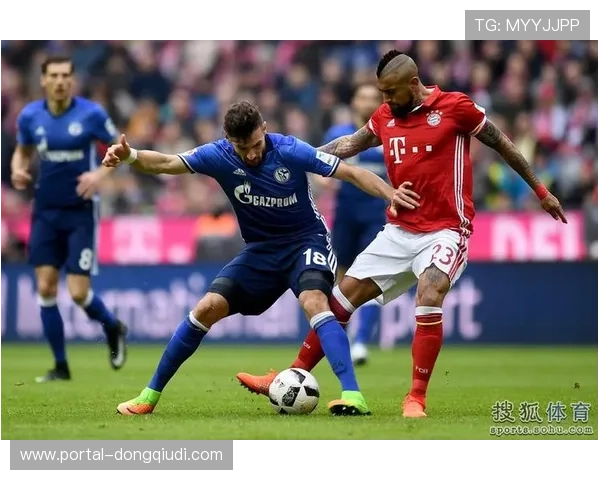 多特1-1遭汉堡绝平，柯尼希斯多费尔补时头球扳平